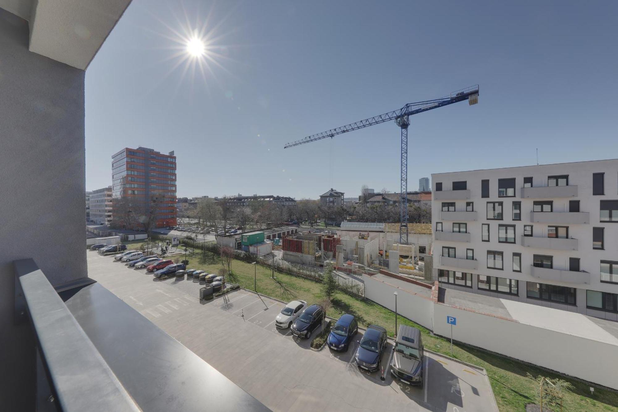 Bazova Apartment With Free Parking Pressburg Exterior foto