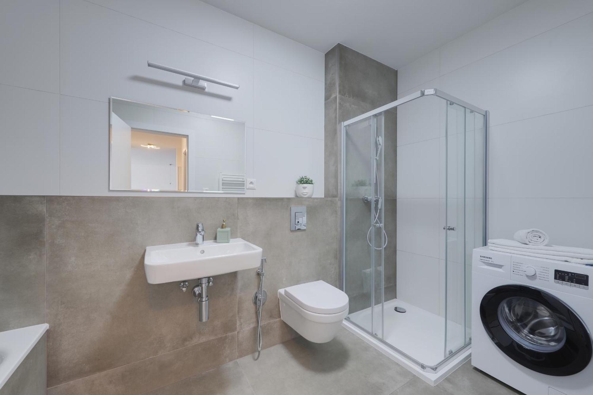 Bazova Apartment With Free Parking Pressburg Exterior foto
